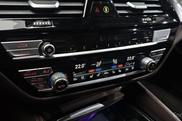 2021 BMW 5 серии с пробегом 90 699 км