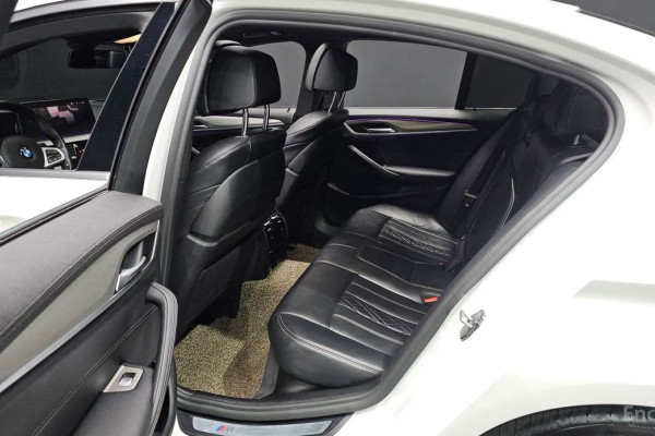 2020 BMW 5 серии с пробегом 78 922 км