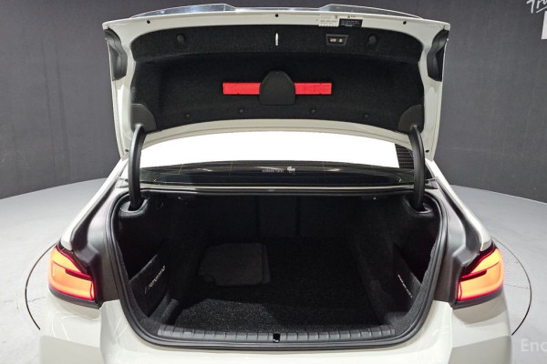 2020 BMW 5 серии с пробегом 78 922 км