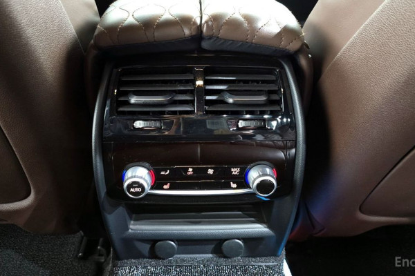 2018 BMW 5 серии с пробегом 142 990 км