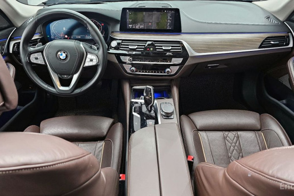 2020 BMW 5 серии с пробегом 78 833 км