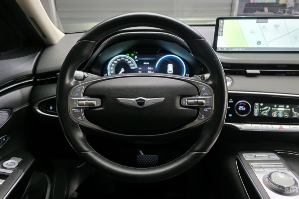 2021 Genesis GV70 с пробегом 71 572 км