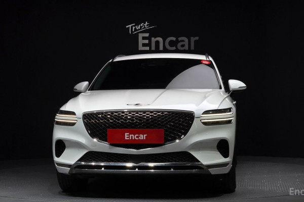 2021 Genesis GV70 с пробегом 82 285 км