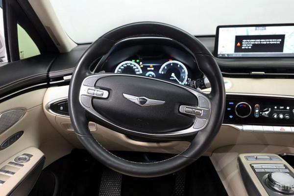 2022 Genesis GV70 с пробегом 51 909 км