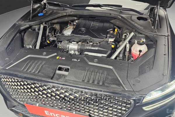 2021 Genesis GV70 с пробегом 66 552 км