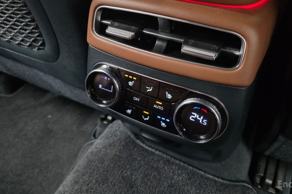 2021 Genesis GV70 с пробегом 46 151 км