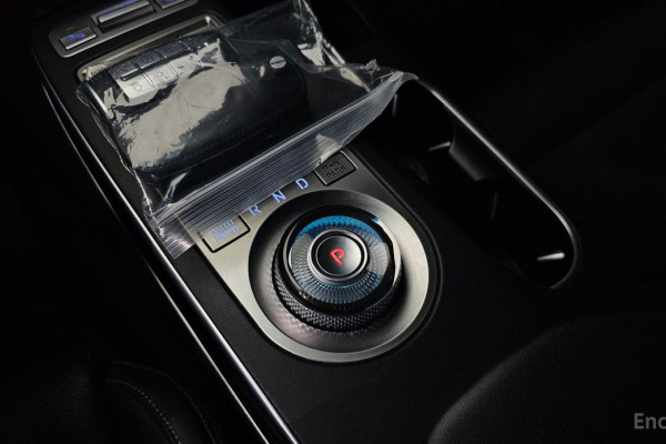 2021 Genesis GV70 с пробегом 74 539 км