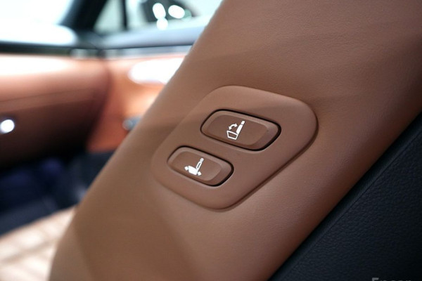 2021 Genesis GV70 с пробегом 82 709 км