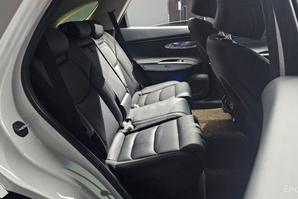 2021 Genesis GV70 с пробегом 74 539 км