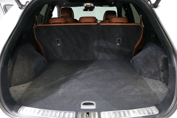 2021 Genesis GV70 с пробегом 82 709 км