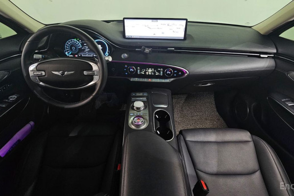 2022 Genesis GV70 с пробегом 60 040 км