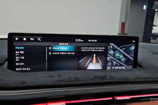 2021 Genesis GV70 с пробегом 63 731 км