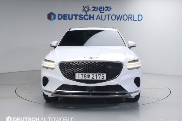 2021 Genesis GV70 с пробегом 61 446 км