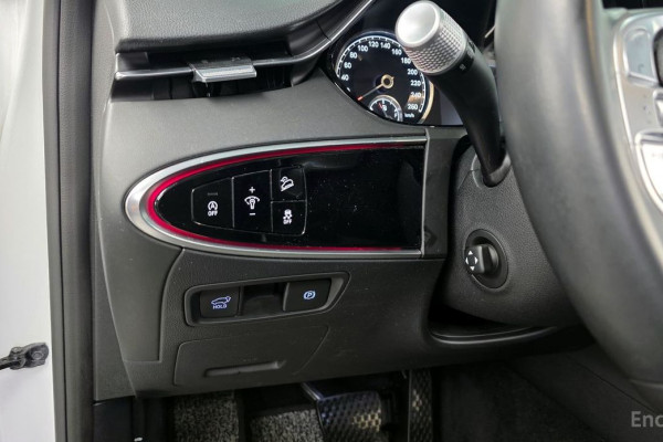 2021 Genesis GV70 с пробегом 82 285 км