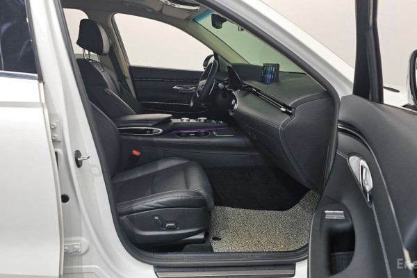 2022 Genesis GV70 с пробегом 60 040 км