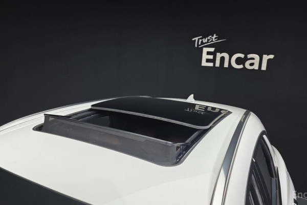 2021 Genesis GV70 с пробегом 98 635 км