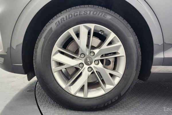 2021 Genesis GV70 с пробегом 58 350 км