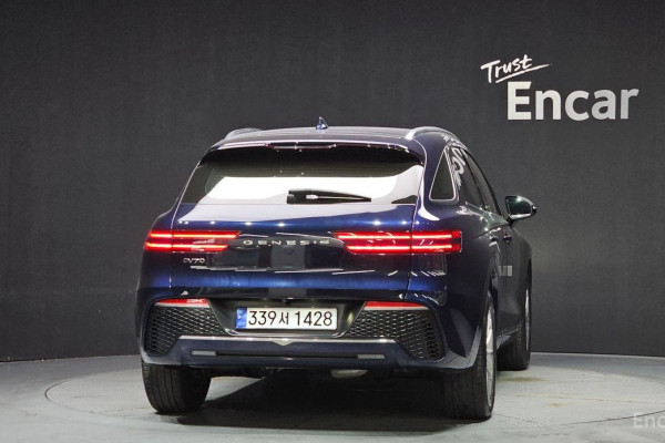 2021 Genesis GV70 с пробегом 65 627 км