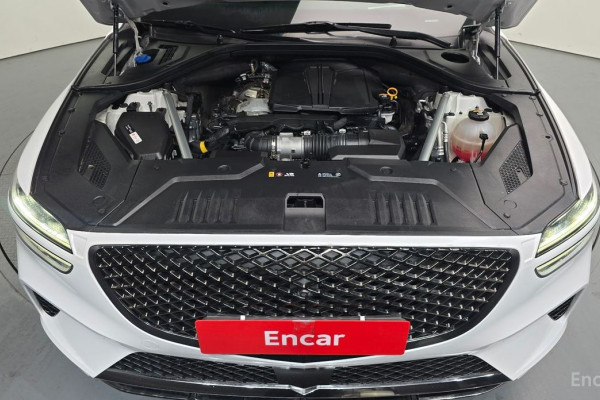 2022 Genesis GV70 с пробегом 73 559 км