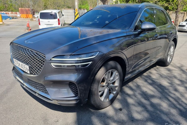 2021 Genesis GV70 с пробегом 88 946 км