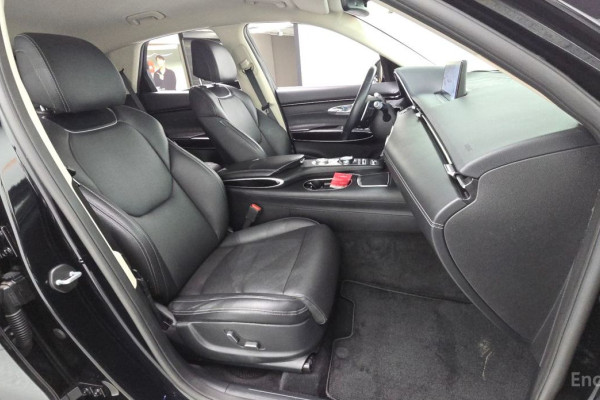 2021 Genesis GV70 с пробегом 87 353 км