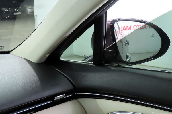 2021 Genesis GV70 с пробегом 48 232 км