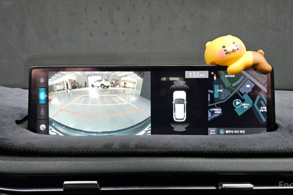 2021 Genesis GV70 с пробегом 65 627 км