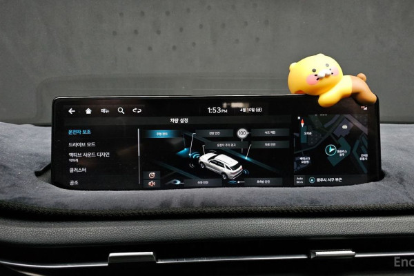 2021 Genesis GV70 с пробегом 65 627 км