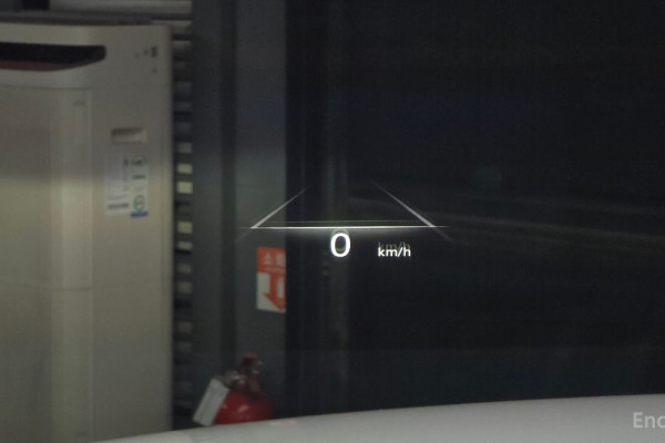 2022 Genesis GV70 с пробегом 73 559 км