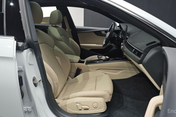 2023 Audi A5 с пробегом 15 635 км