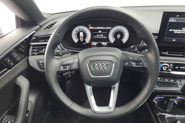 2023 Audi A5 с пробегом 25 231 км