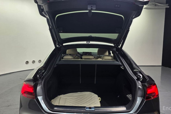 2021 Audi A5 с пробегом 18 873 км