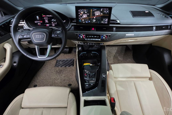 2023 Audi A5 с пробегом 10 075 км