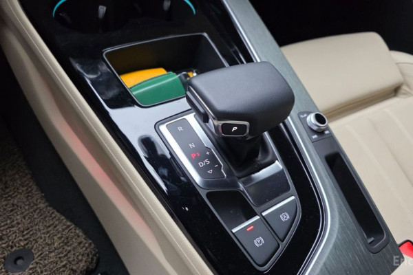 2023 Audi A5 с пробегом 10 075 км