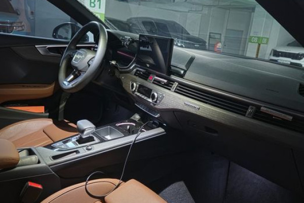 2023 Audi A5 с пробегом 17 850 км