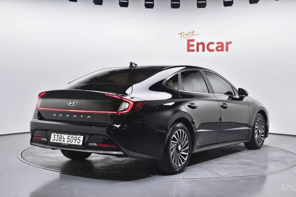 2022 Hyundai Sonata с пробегом 58 074 км