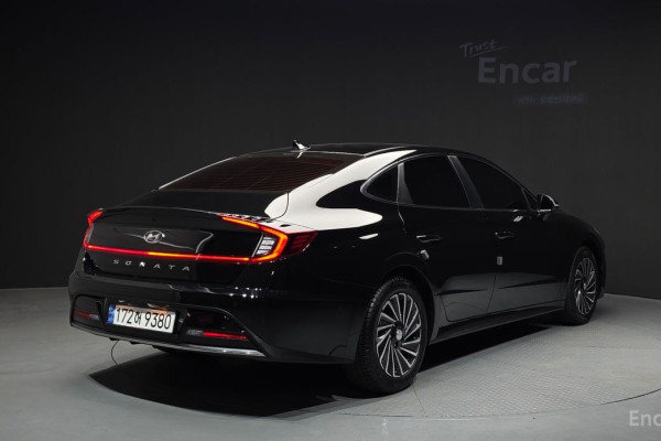 2023 Hyundai Sonata с пробегом 52 054 км