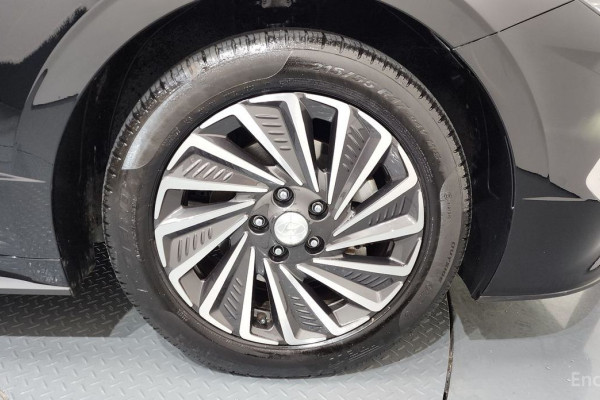 2023 Hyundai Sonata с пробегом 37 429 км