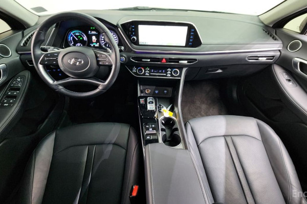 2023 Hyundai Sonata с пробегом 37 429 км