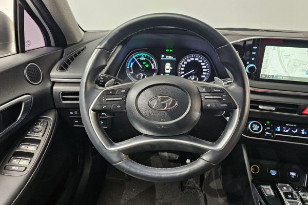 2022 Hyundai Sonata с пробегом 13 407 км