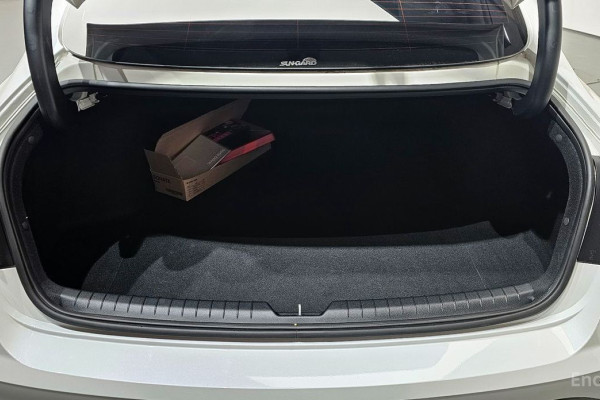 2022 Hyundai Sonata с пробегом 13 407 км