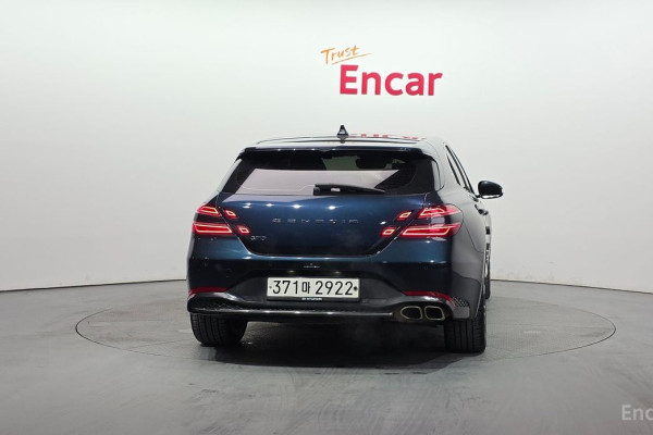 2022 Genesis G70 с пробегом 80 986 км