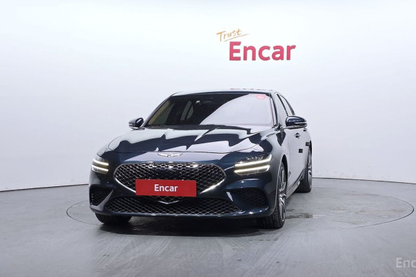 2022 Genesis G70 с пробегом 82 554 км