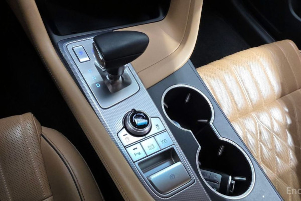 2022 Genesis G70 с пробегом 80 986 км