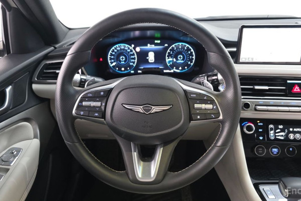2024 Genesis G70 с пробегом 19 485 км