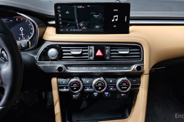 2022 Genesis G70 с пробегом 71 738 км