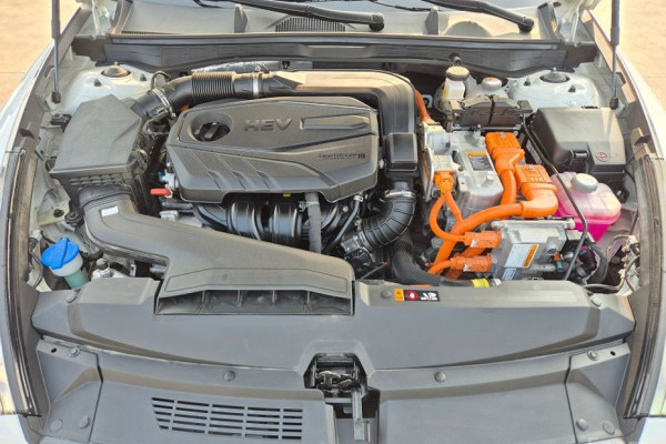 2023 Hyundai Sonata с пробегом 32 032 км