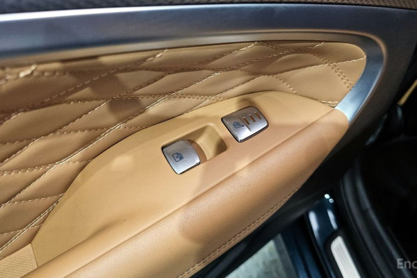 2022 Genesis G70 с пробегом 71 738 км