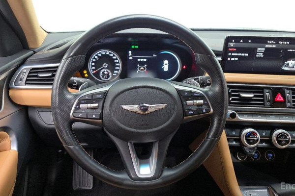 2022 Genesis G70 с пробегом 82 554 км