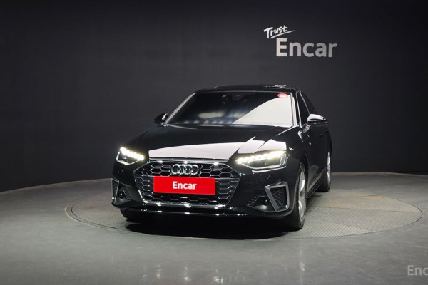 2021 Audi A4 с пробегом 12 323 км